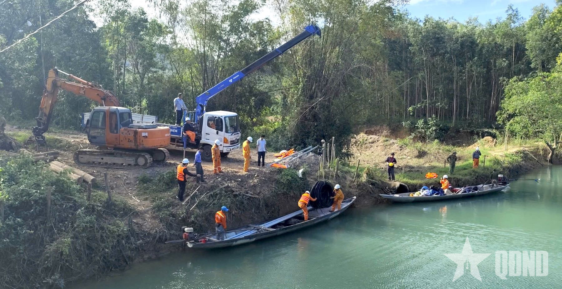 Thắp sáng “vùng lõm” điện

